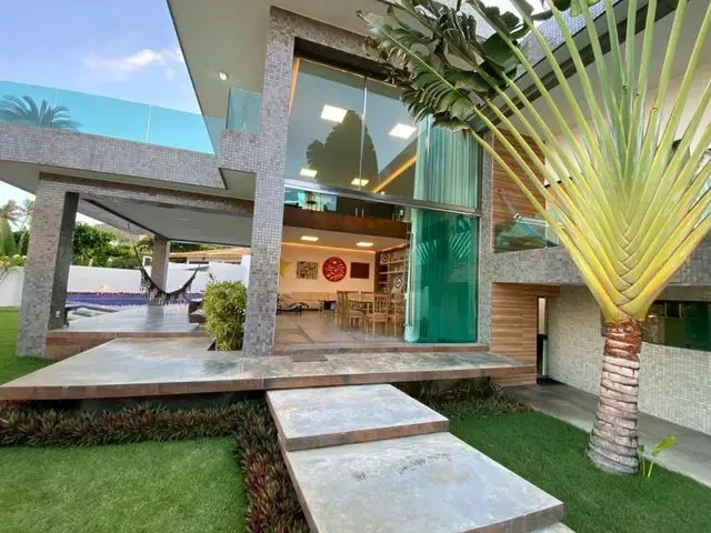 Imagem 1: Casa Nova Duplex Linda Vilas do Atlântico 5 Suítes 700M² Decorada Lauro de Freitas