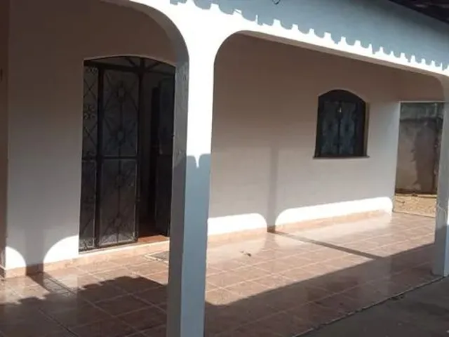 Imagem: Vende-Se Casa no Senador Hélio Campos