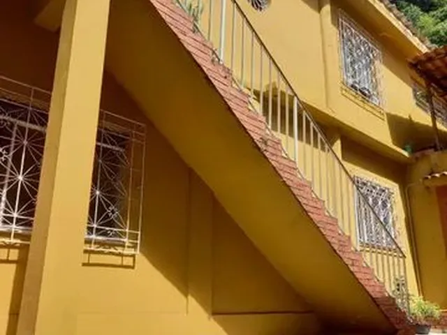 Imagem: Petrópolis, Centro 2 Casas Beira de Rua