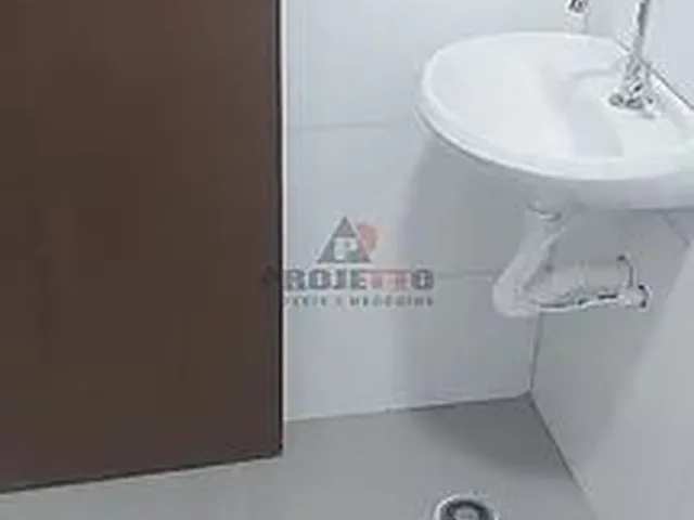 Imagem: Ref. 2140 - Apartamento com 2 Dormitórios