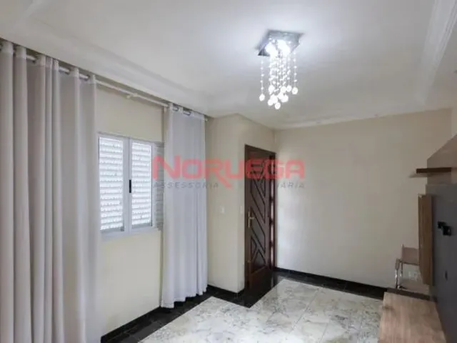Imagem 13: Residência com 2 Quartos para Alugar por R$ 2700.00, 91.80 M2 - Merces - Curitiba/Pr