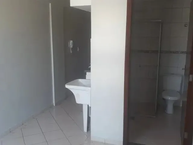 Imagem 4: Apartamento Cln 07 Bloco J Riacho Fundo 01