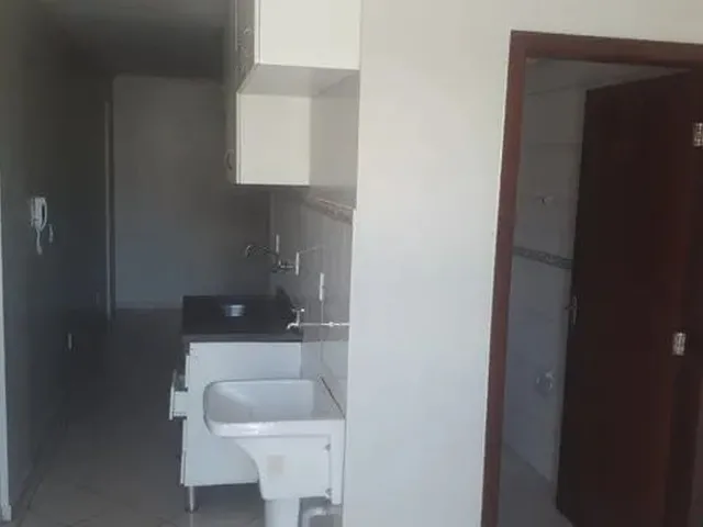 Imagem 3: Apartamento Cln 07 Bloco J Riacho Fundo 01