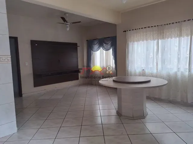 Imagem 2: Joinville - Casa Padrão - Floresta