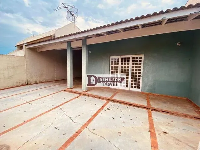 Imagem: Casa Térrea com 3 Dormitórios, 168 M²