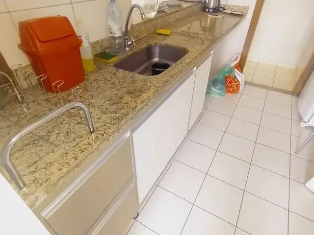 Imagem 3: Apartamento 2 Dormitórios Mobiliado. Av. Nilton Lins
