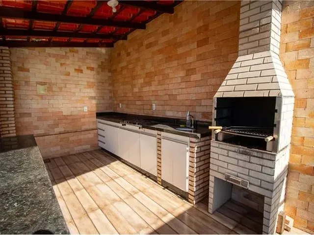 Imagem 4: Casa Ariqueiras Piscina 5 Suites
