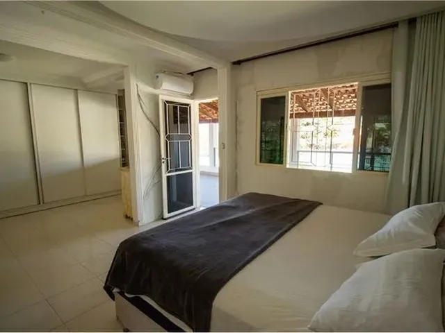 Imagem 5: Casa Ariqueiras Piscina 5 Suites