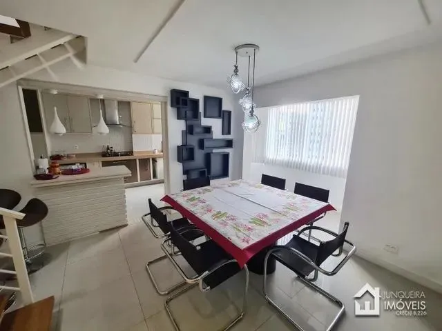 Imagem: Petrópolis - Apartamento Padrão - Centro