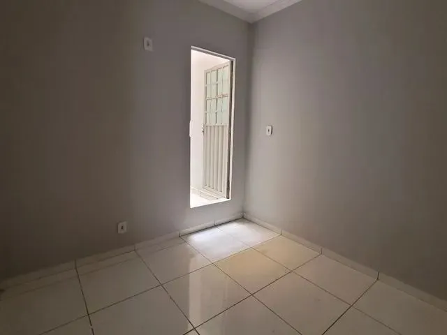 Imagem: Alugo Casa com 3 Quartos Próximo a Upa