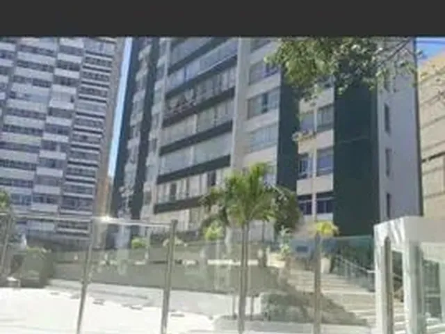 Imagem: Quarto Pequeno C/ Sanitário Colado Ao Shopping