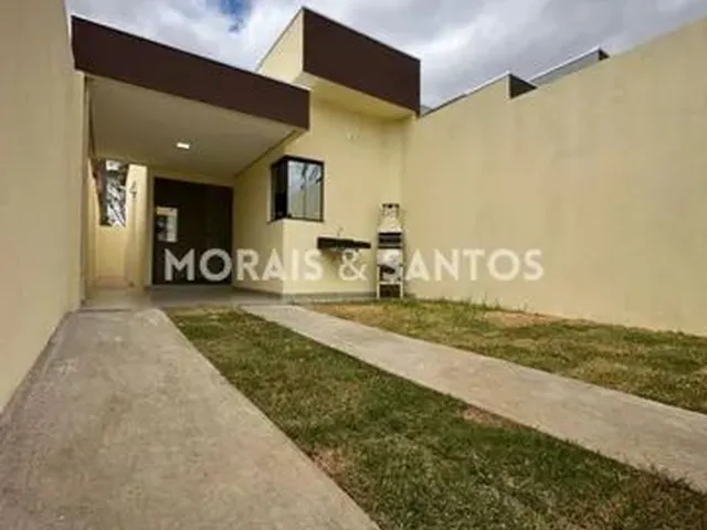 Imagem: Ec - Casa À Venda de Oportunidade no Bairro