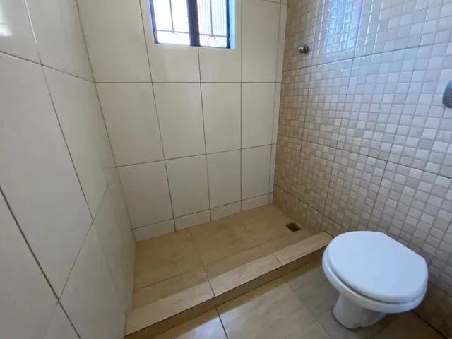 Imagem 15: Casa para Venda Possui 150 Metros Quadrados com 2 Quartos em Ponto Chic - Nova Iguaçu