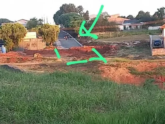 Imagem 4: Terrenos em Uvaranas Lotes Residenciais e Comerciais 360 a 880 M