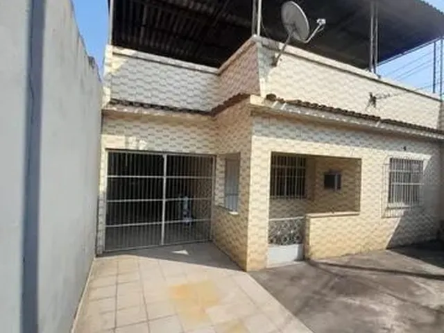 Imagem: Vendo Casa de 2 Quartos (1 Suíte), Quintal