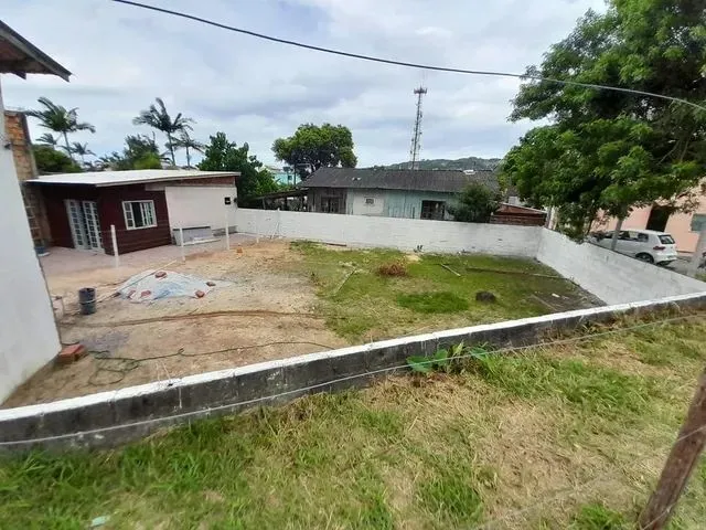 Imagem: Terreno a Venda na Praia da Pinheira
