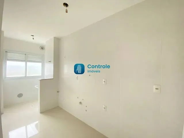 Imagem 2: Lançamento em Capoeiras!