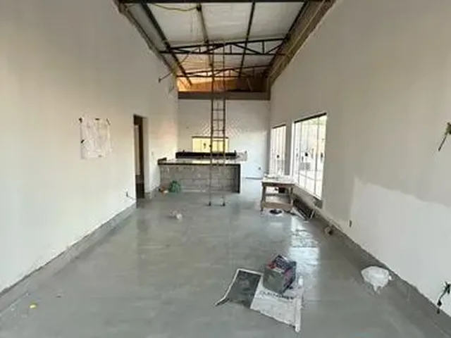 Imagem 2: Casa em Fase Final de Acabamento