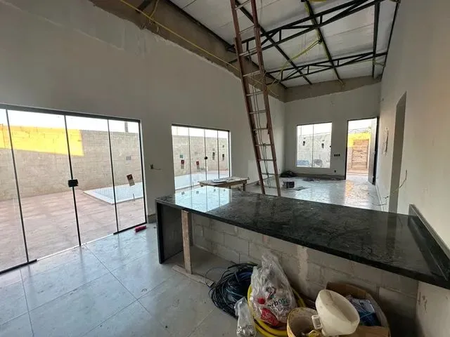 Imagem 6: Casa em Fase Final de Acabamento