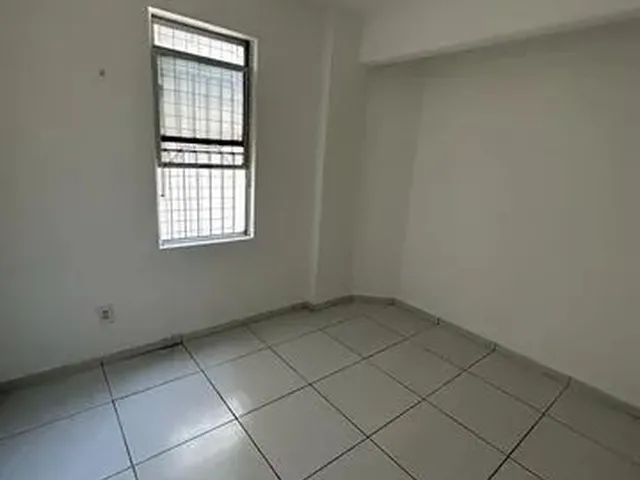 Imagem 3: Oportunidade com Elevador, 3 Quartos 1 Suíte, 3 Vagas Cobertas, em Petrópolis - Natal