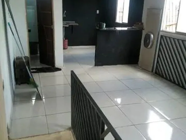 Imagem 3: Dois Pontos Comerciais + 2 Kitnets no Icui