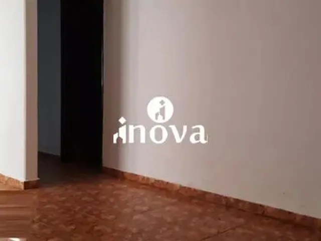 Imagem 2: Casa À Venda, 2 Quartos, 1 Vaga, Boa Vista - Uberaba/Mg