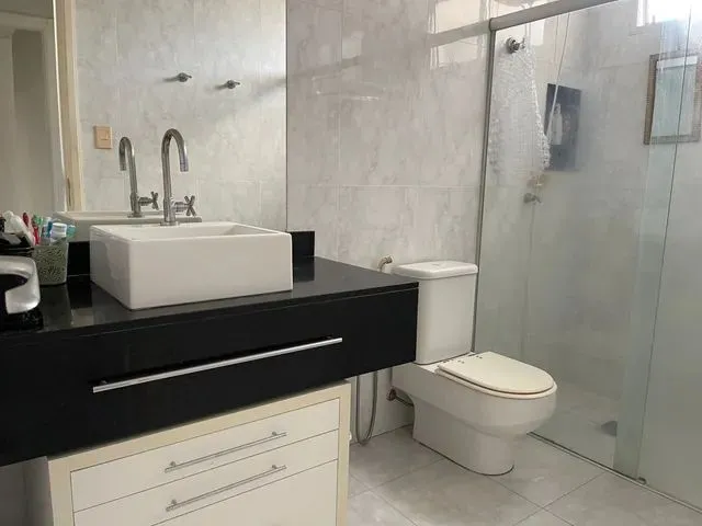 Imagem 12: Apartamento para Venda com 142 Metros Quadrados com 4 Quartos em Lídice - Uberlândia