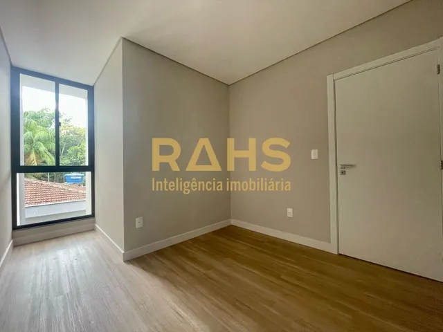 Imagem 5: Ótimo Sobrado Geminado com 1 Suíte Mais 2 Quartos a Venda no Bairro Bom Retiro Em