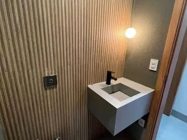 Imagem: Vendo Uma Linda Casa no Alphaville 4 em