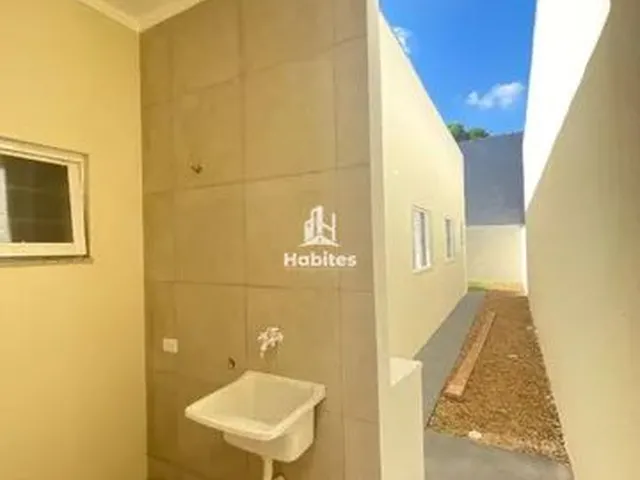 Imagem 8: Casa com 3 Dormitórios Sendo 1 Suíte para Alugar, R$ 2.050/Mês - Parque Das