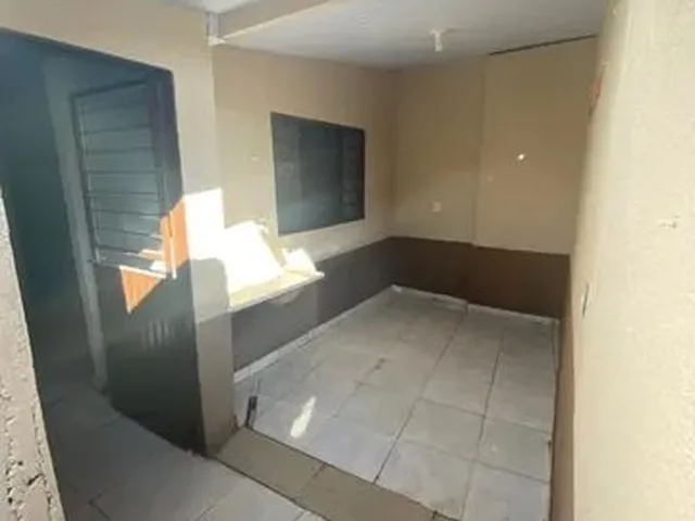 Imagem 2: Alugo Casa de 2 Quartos Setor Pedro Ludovico