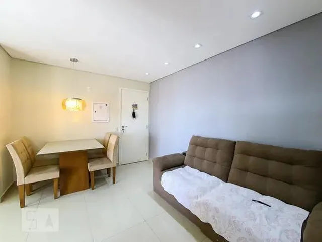 Imagem: O apartamento possui 2 Dormitórios, 1 Suíte, 2 Banheiros,