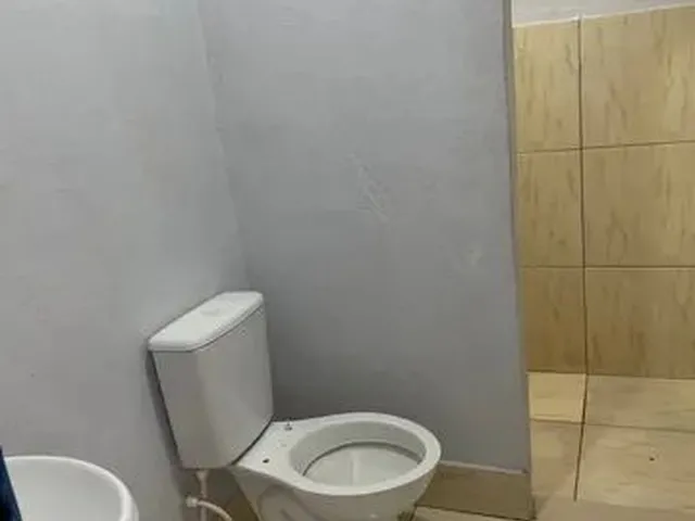 Imagem 6: Aluga-Se Kitnet no Jd Umuarama