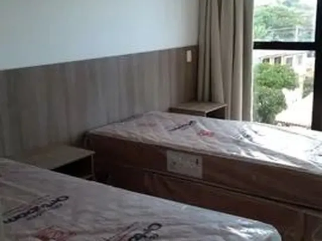 Imagem: O apartamento possui 1 Dormitório, 1 Banheiro, 1 Vaga na