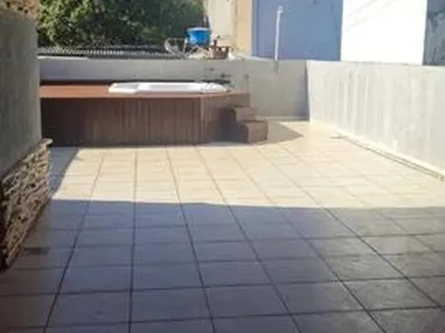 Imagem 4: Aluga Sobrado Casa com 3 dormitórios