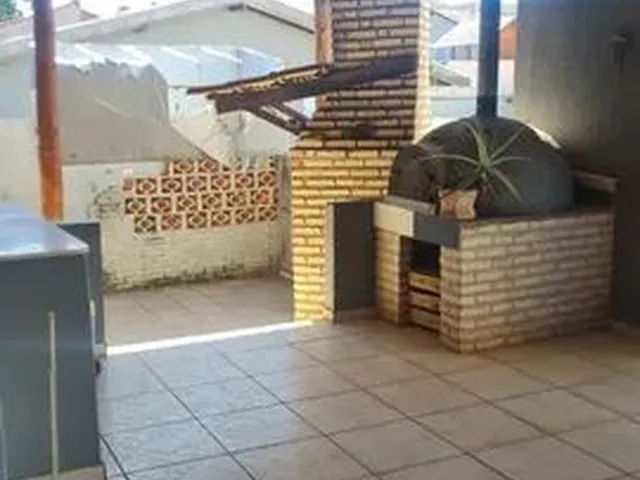 Imagem 3: Aluga Sobrado Casa com 3 dormitórios