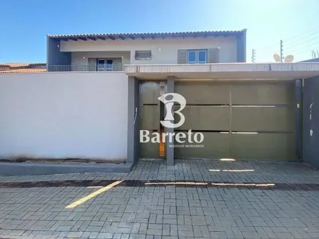 Imagem: Sobrado com 4 Dormitórios À Venda, 224