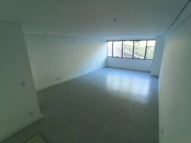 Imagem 7: Aluguel Anual - Sala com 23M² Square Sc 401