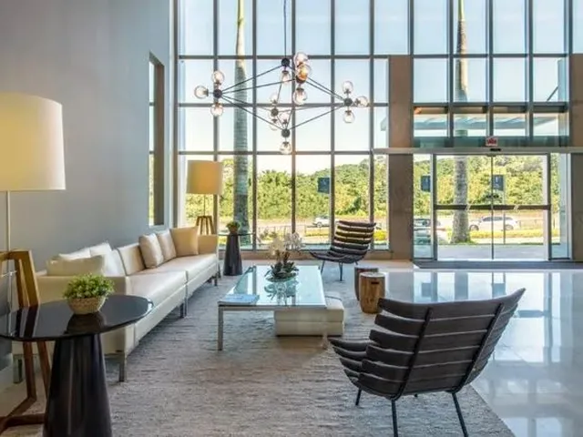 Imagem 10: Aluguel Anual - Sala com 23M² Square Sc 401