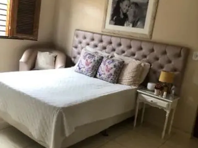 Imagem 7: Vendo Casa com 3 Quartos Sendo 2 Suítes e Uma Delas com Closet, Bairro Dirveu 2