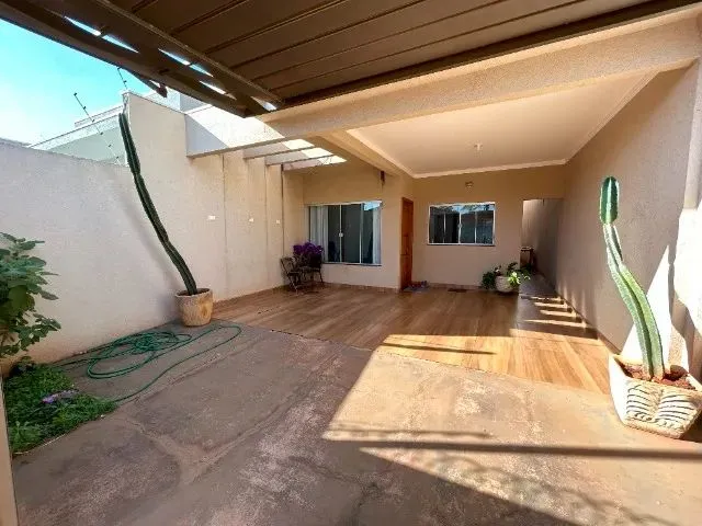 Imagem 6: Casa Térrea no Rita Vieira com 3 Quartos