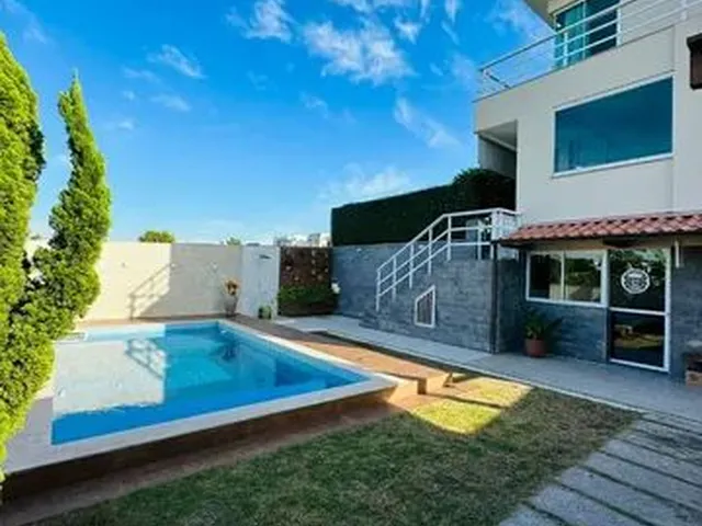 Imagem 1: Vendo Casa no Arquipélago de Manguinhos