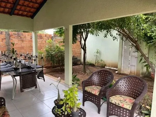 Imagem: E - a Venda no Bairro Cruviana