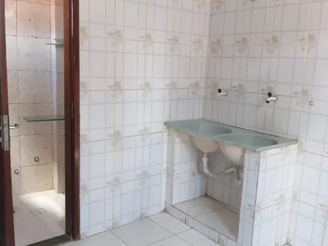 Imagem 3: Casa com 3 Dormitórios e Garagem - 1 Andar - para Alugar -B. Industrial - Aracaju/Se