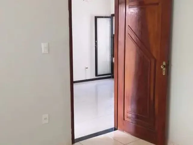 Imagem 15: Casa com 3 Dormitórios e Garagem - 1 Andar - para Alugar -B. Industrial - Aracaju/Se