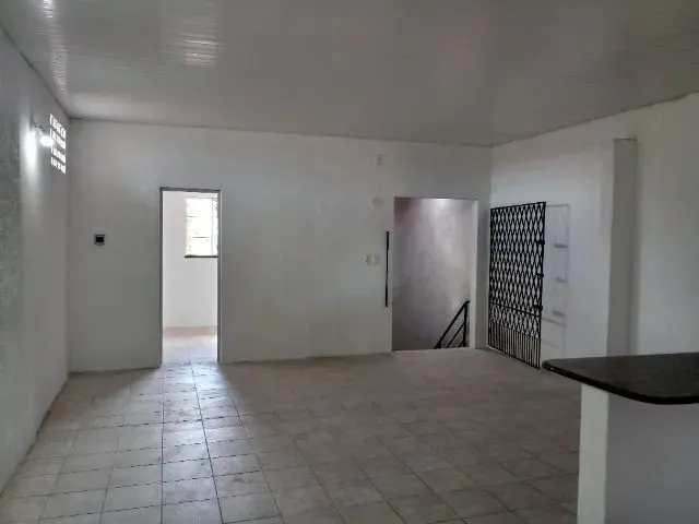 Imagem 3: Casa Ampla e Bem Localizada