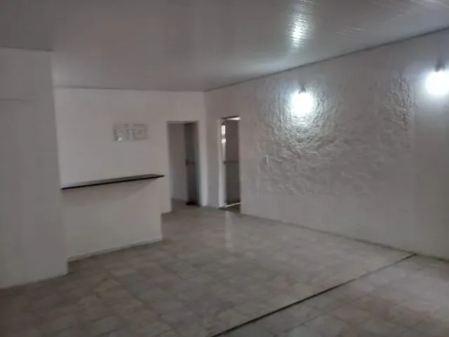 Imagem 10: Casa Ampla e Bem Localizada
