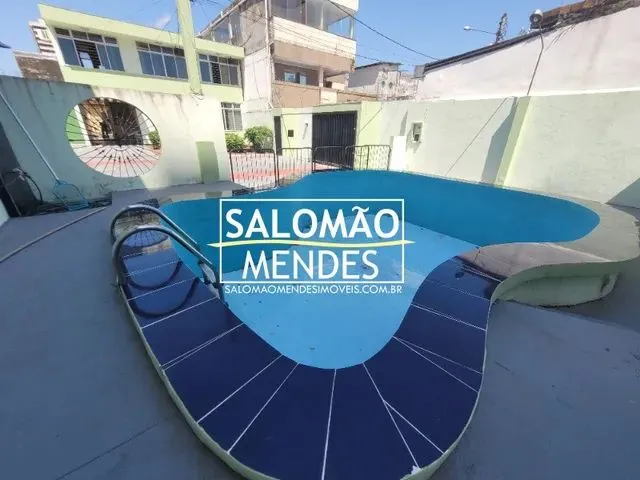 Imagem 4: Casa com Dois Pisos, 3 Suítes, Porcelanato, Documentada