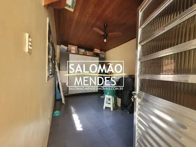 Imagem 2: Casa com Dois Pisos, 3 Suítes, Porcelanato, Documentada