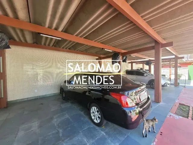 Imagem 7: Casa com Dois Pisos, 3 Suítes, Porcelanato, Documentada